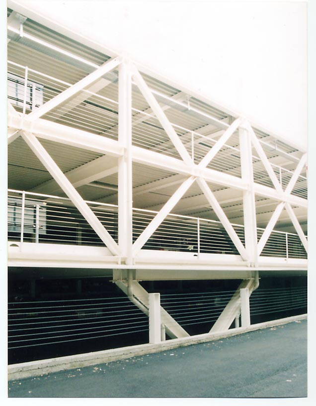Parcheggio metallico